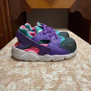 Nike Air Huarache Toddler Shoes